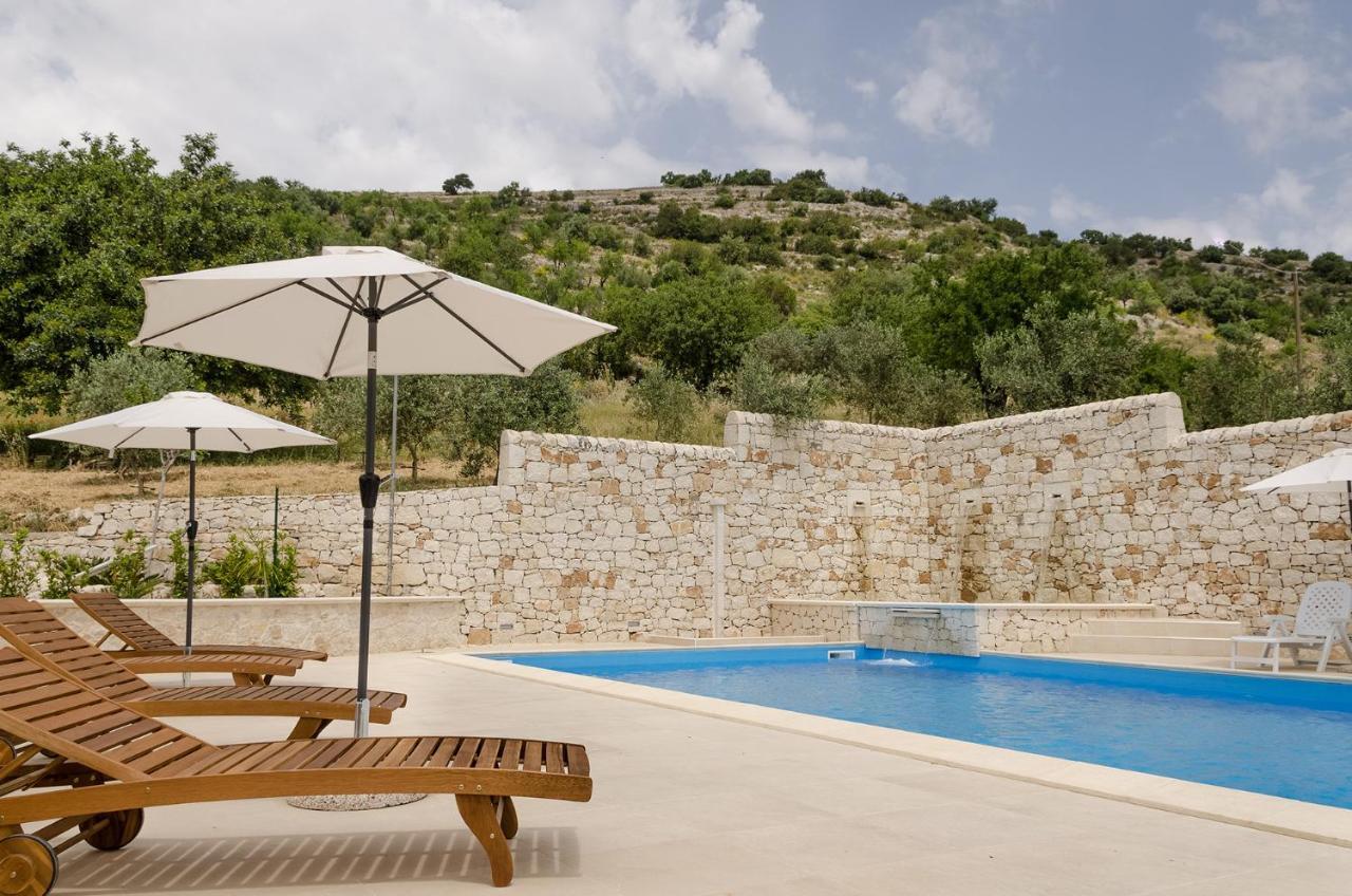 Vivere Gli Iblei - Maison En Plain Air Ragusa Exterior photo